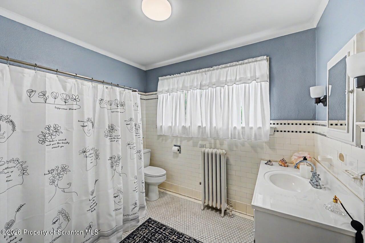 45 Church Hill Road Dalton, PA 18414 - Photo 37 of 59 Full Bathroom