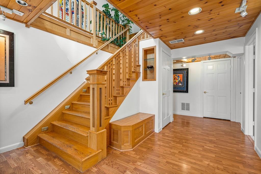 21 Roosevelt Road Wakefield, MA 01880 - Photo 6 of 37 Gallery Image 6
