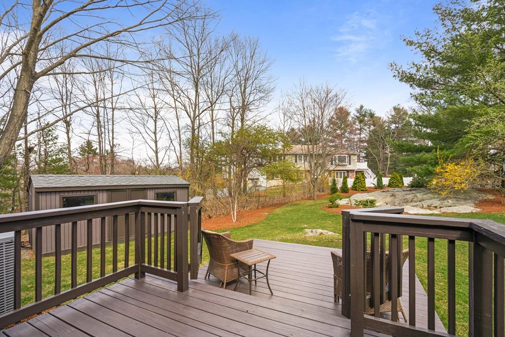 21 Roosevelt Road Wakefield, MA 01880 - Photo 8 of 37 Gallery Image 8