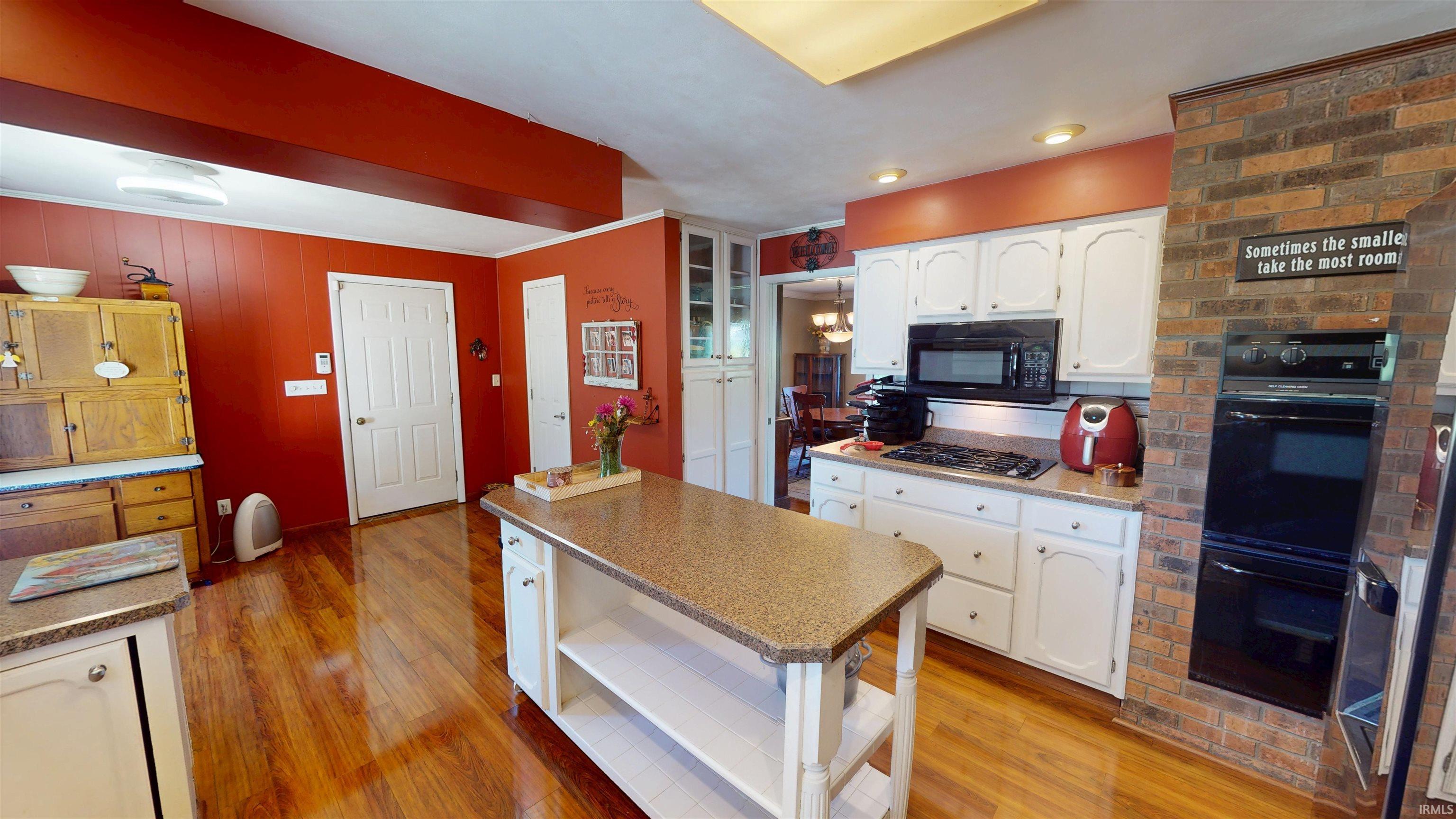 1852 West Division Road Jasper, IN 47546 - Photo 12 of 45