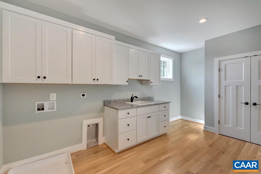 3 B Rothwell Lane, Unit LOT 3B Crozet, VA 22932 - Photo 12 of 29 a view of a kitchen with electric appliances