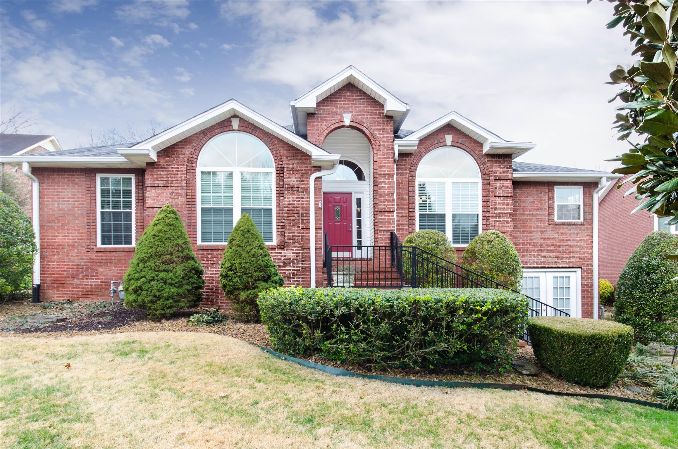 1013 Singing Springs Road Mount Juliet, TN 37122 - Photo 2 of 29 Gallery Image 2