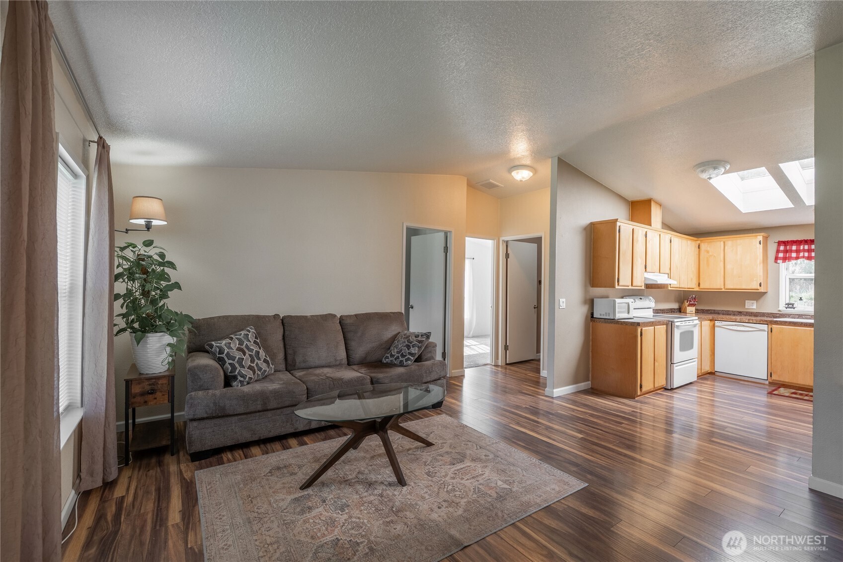 776 Winlock-Vader Road Winlock, WA 98596 - Photo 5 of 38