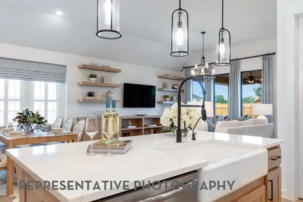 $431,890 | 2810 Pathway Crst Lane, Webster, TX 77598