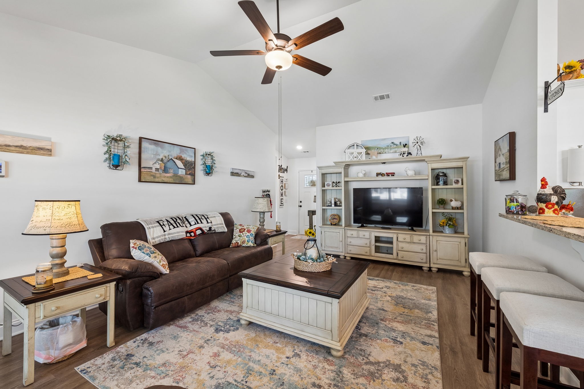 1180 Shaylee Drive Springfield, TN 37172 - Photo 19 of 46 a living room with furniture and a flat screen tv