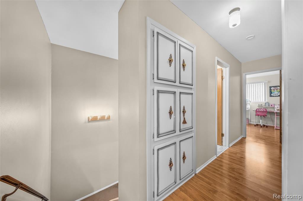 161 Stratford Lane Rochester Hills, MI 48309 - Photo 14 of 29