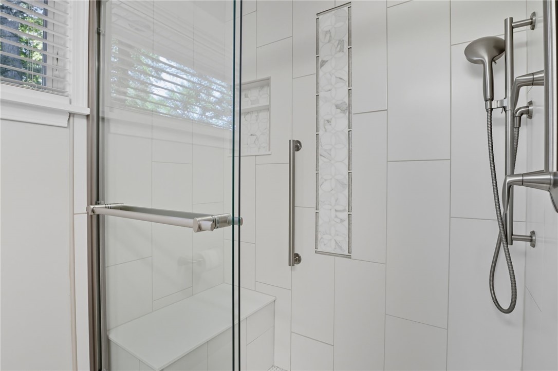 41 Burrows Hills Drive Rochester, NY 14625 - Photo 25 of 44