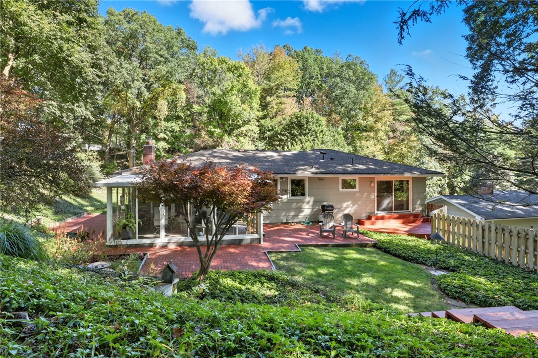 41 Burrows Hills Drive Rochester, NY 14625 - Photo 35 of 44