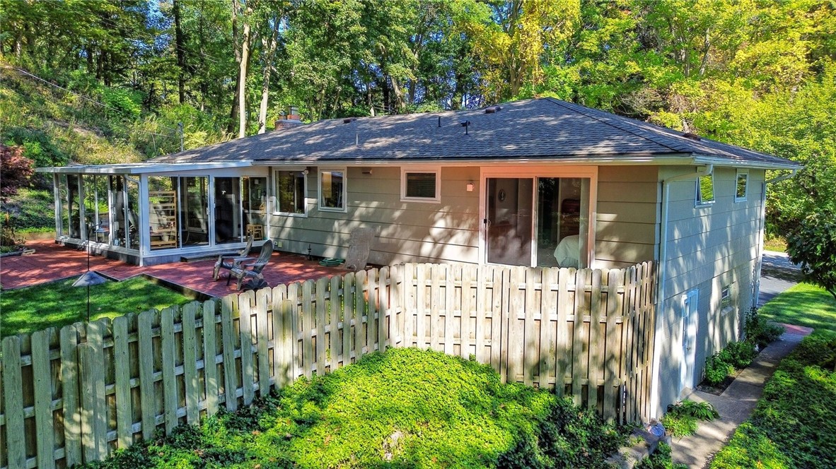 41 Burrows Hills Drive Rochester, NY 14625 - Photo 41 of 44