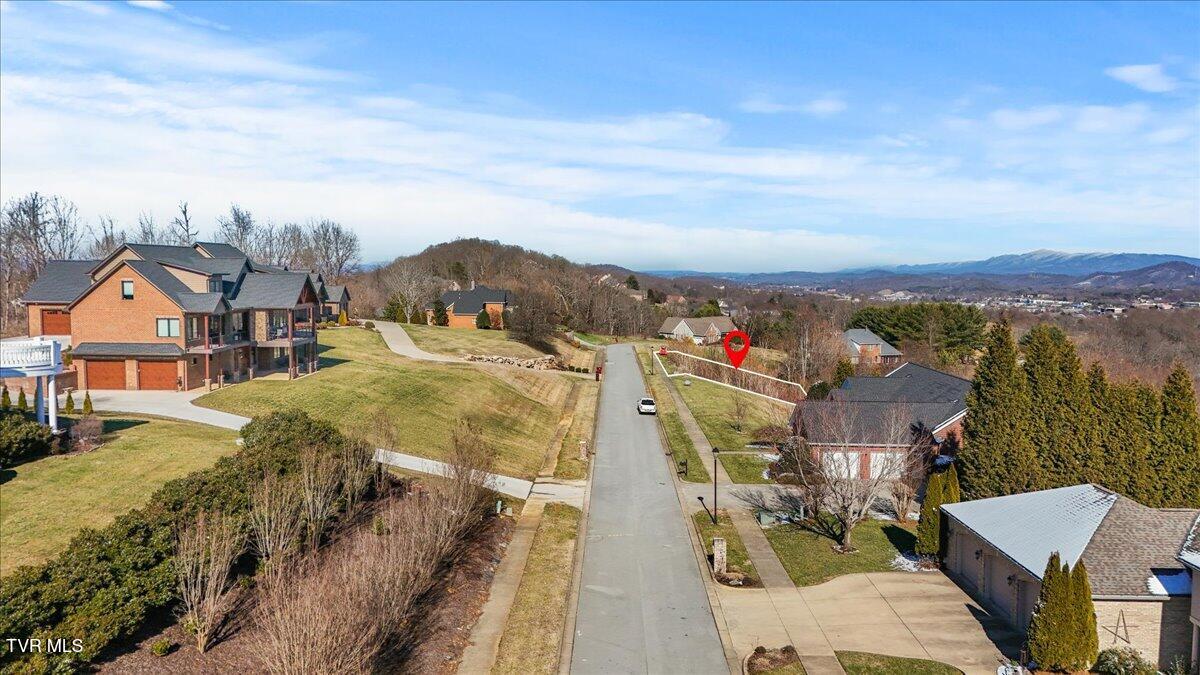 119 Simmons Ridge, Unit 7 Johnson City, TN 37604 - Photo 2 of 16 03-DJI_20250221150331_0467_D_1