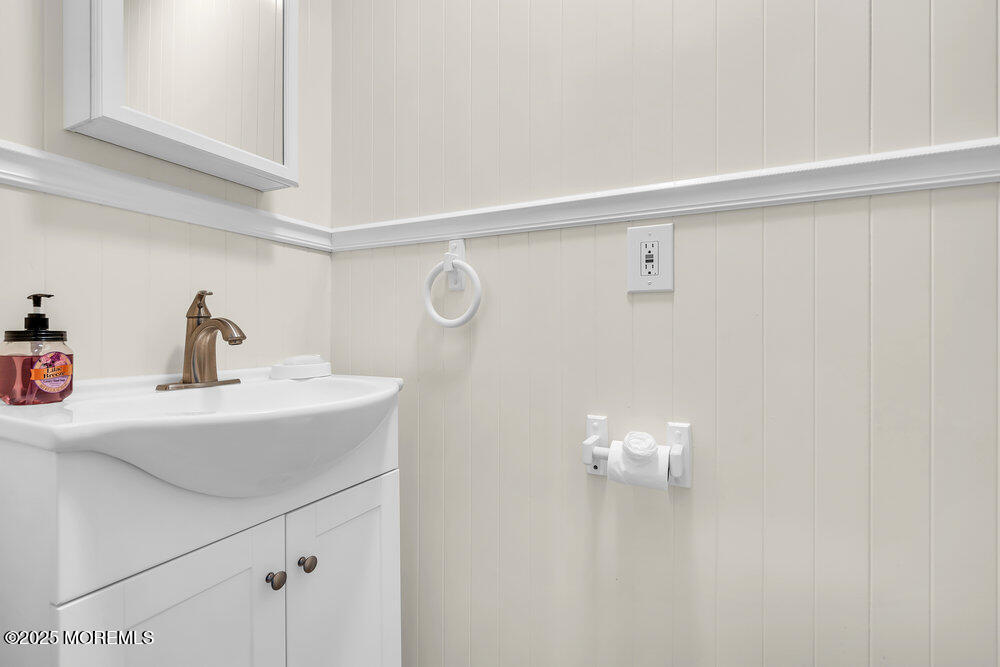 37 Carlisle Road Toms River, NJ 08757 - Photo 33 of 40 019_dsc05832_571