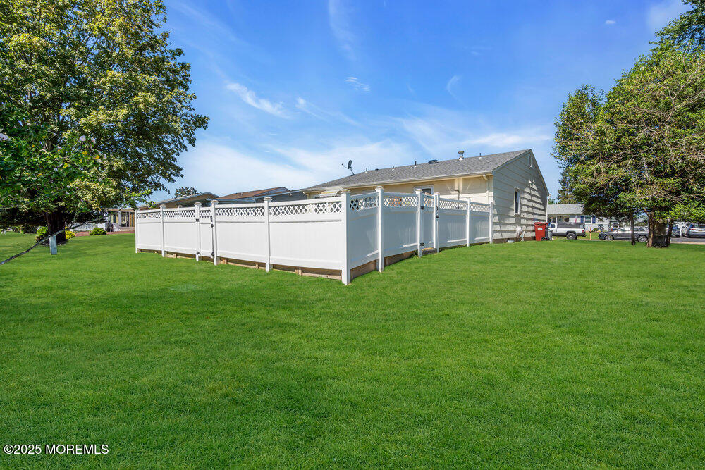 37 Carlisle Road Toms River, NJ 08757 - Photo 39 of 40 042_dsc05922-1_882