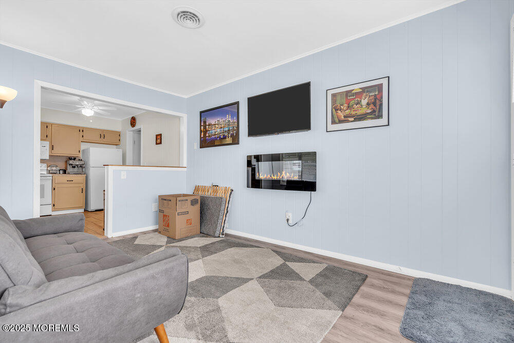 37 Carlisle Road Toms River, NJ 08757 - Photo 6 of 40 025_dsc05827-1_587