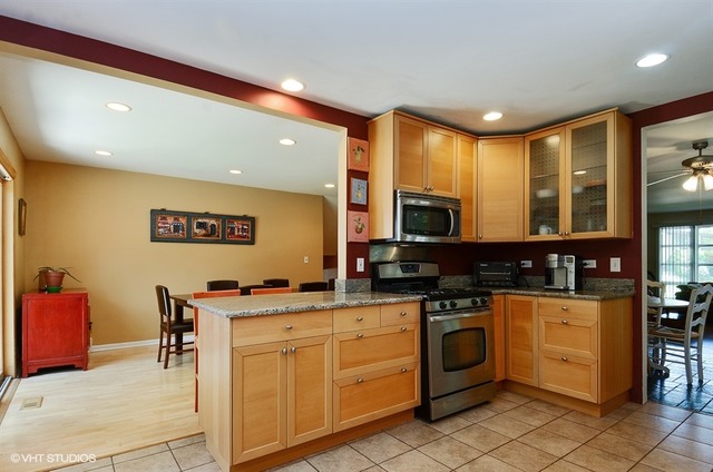 626 Sumac Road Highland Park, IL 60035 - Photo 8 of 15
