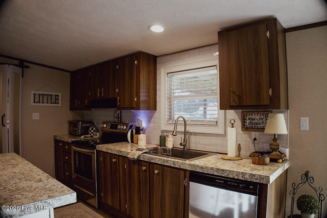 1227 McLean Road Lumberton, NC 28358 - Photo 12 of 32 Gallery Image 12