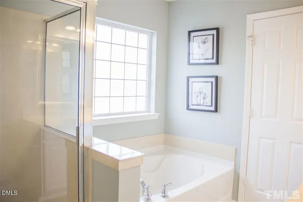 $1,995 | 1014 Freeport Drive, Cary, NC 27519