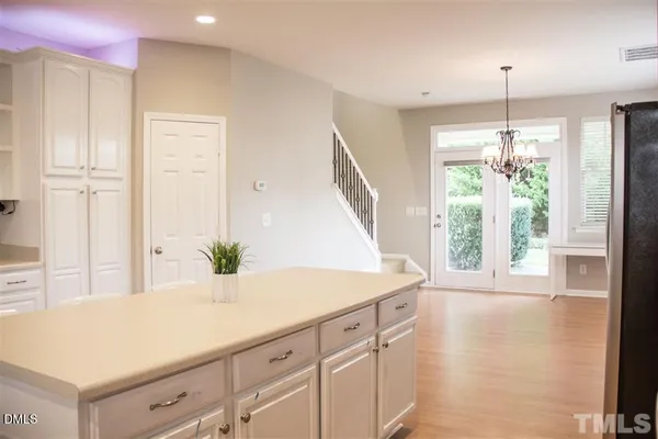 $1,995 | 1014 Freeport Drive, Cary, NC 27519