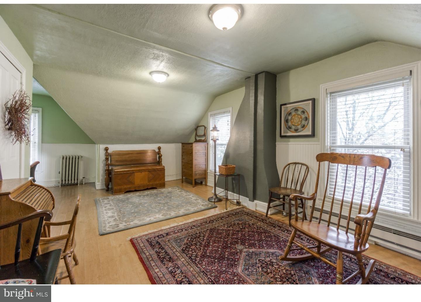 328 Washington Street Spring City, PA 19475 - Photo 21 of 25 Bedroom 3
