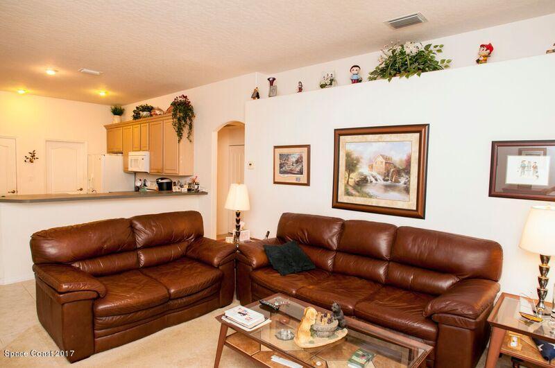131 Haines Road Southwest Palm Bay, FL 32908 - Photo 15 of 24 Breakfast Bar