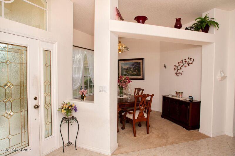 131 Haines Road Southwest Palm Bay, FL 32908 - Photo 8 of 24 Foyer