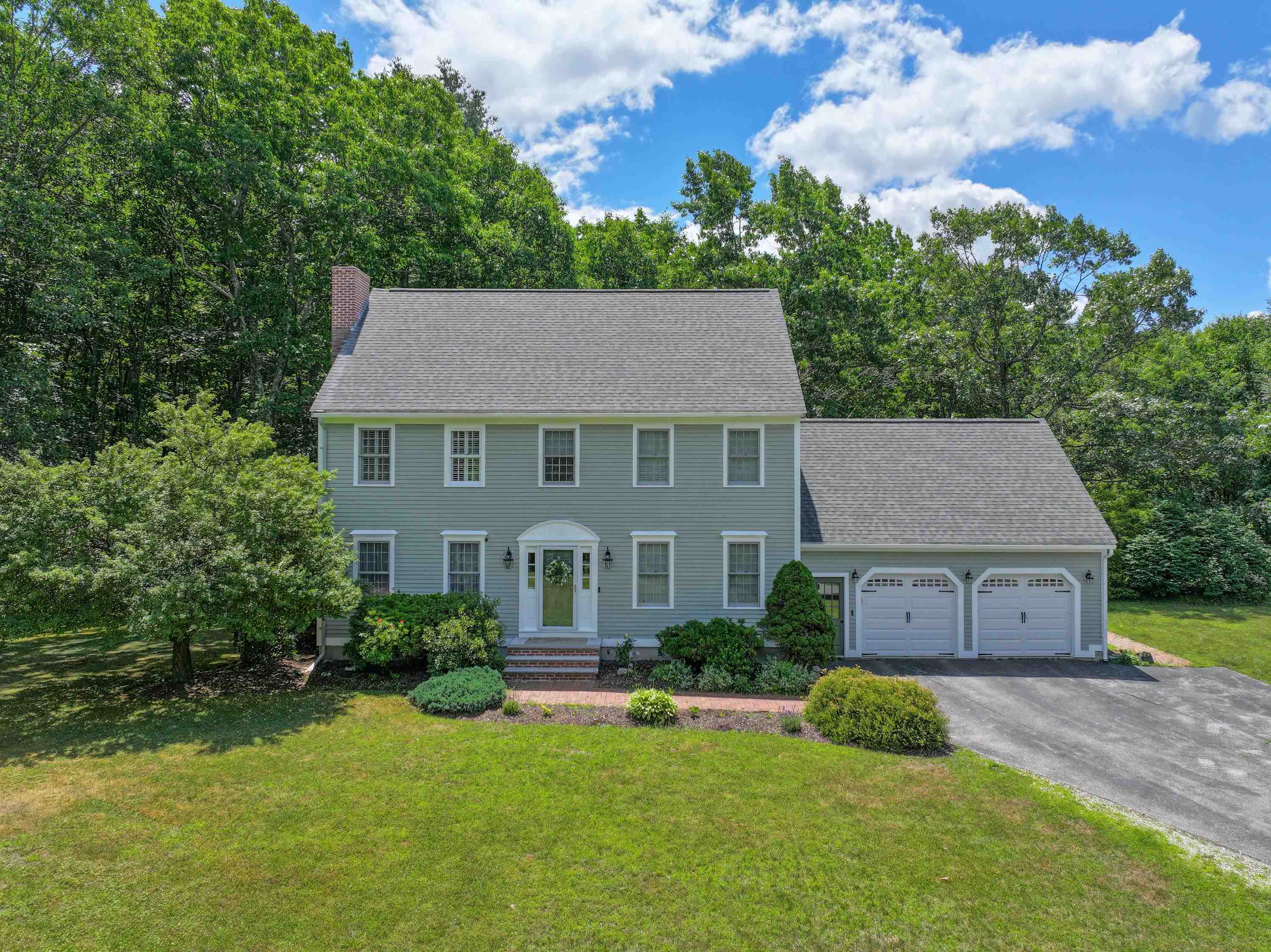 41 Sargent Road Hollis, NH 03049 - Photo 1 of 29