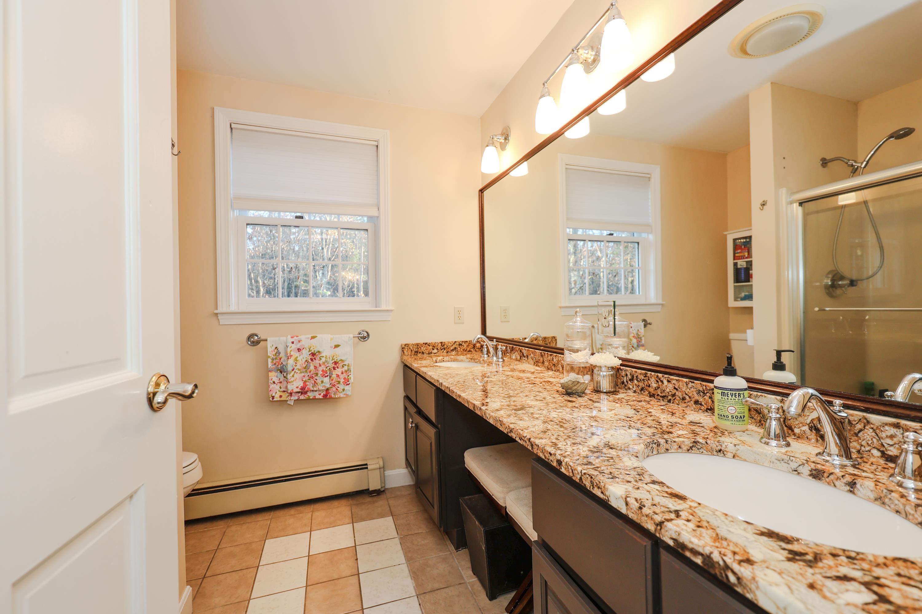 41 Sargent Road Hollis, NH 03049 - Photo 8 of 29