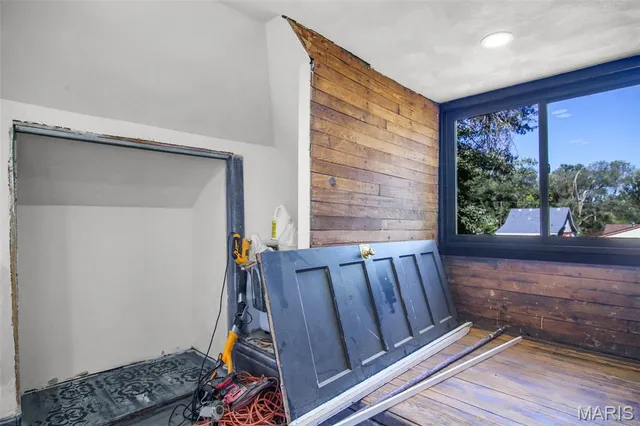 $250,000 | 2821 Edwards Street, Granite City, IL 62040