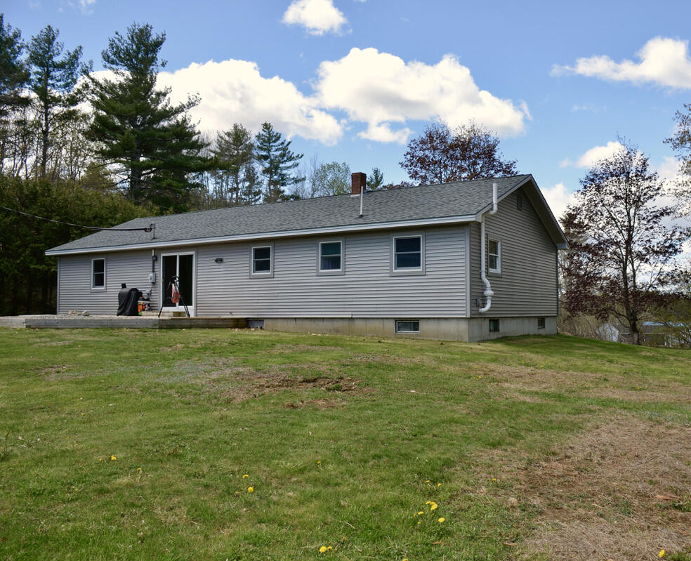 89 Cross Lane Belfast, ME 04915 - Photo 2 of 26 back of the house