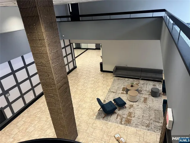 $285,000 | 555 Gorge Road, Unit 2E, Cliffside Park, NJ 07010