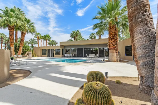 $4,300,000 | 40231 Club View Drive, Rancho Mirage, CA 92270