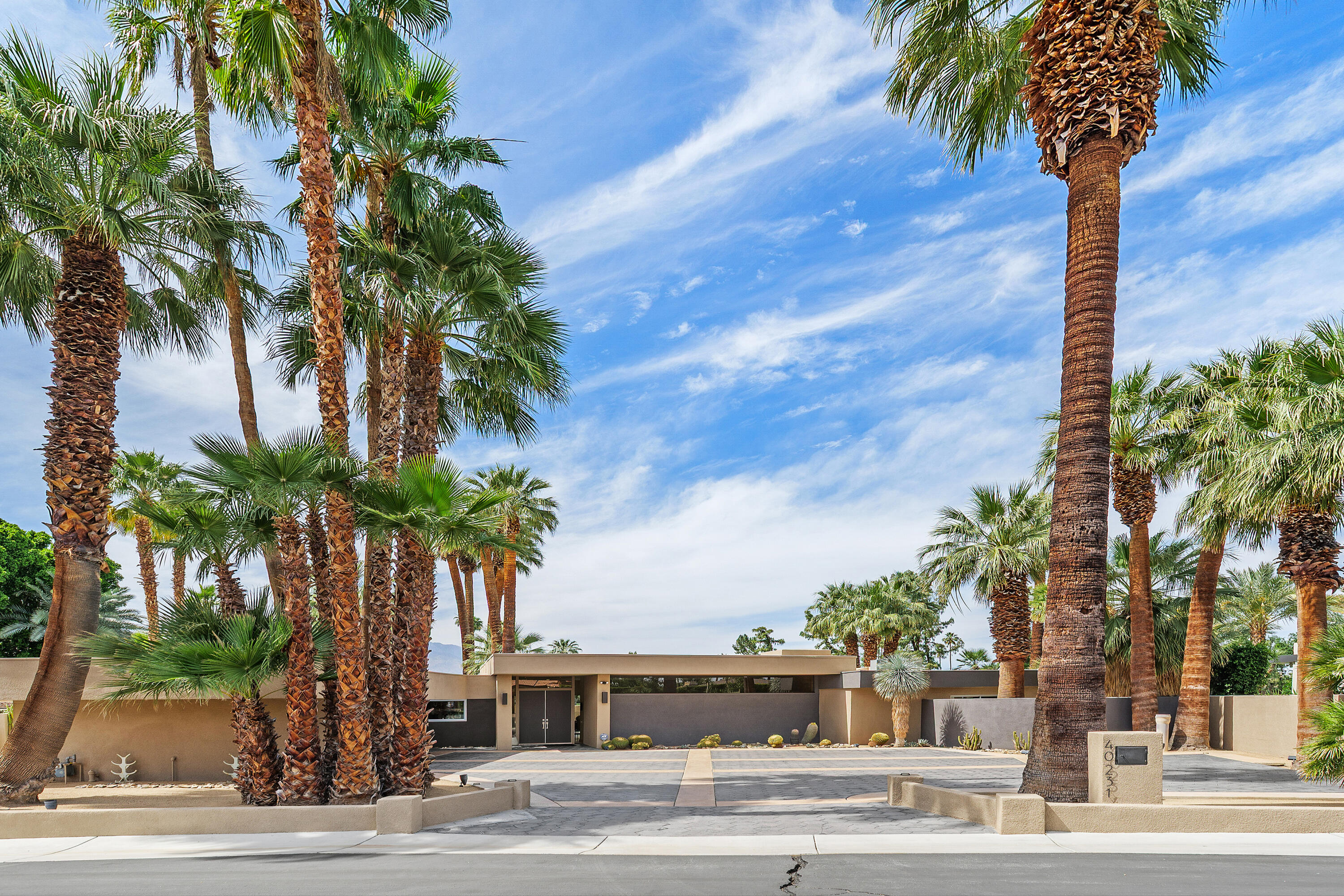 40231 Club View Drive Rancho Mirage, CA 92270 - Photo 48 of 53 a view of a palm trees