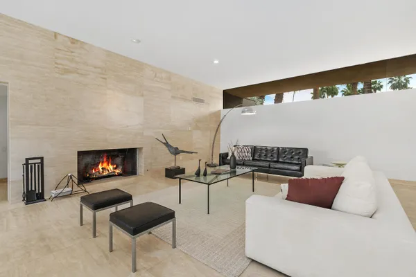$4,300,000 | 40231 Club View Drive, Rancho Mirage, CA 92270