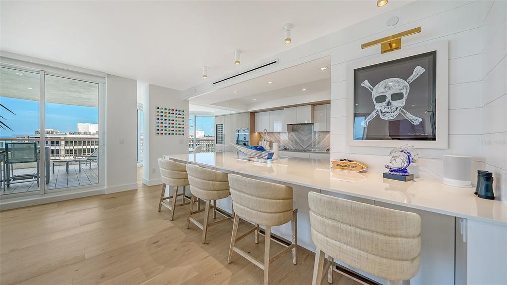 455 Longboat Club Road, Unit 905 Longboat Key, FL 34228 - Photo 14 of 75 Gallery Image 14
