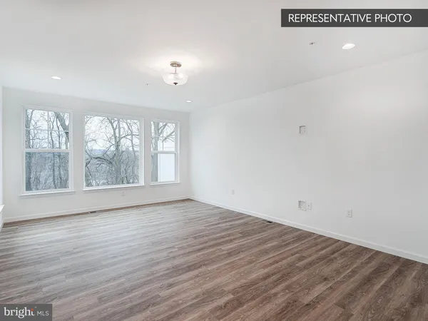 $399,990 | 2125 Hampden Court, Enola, PA 17025