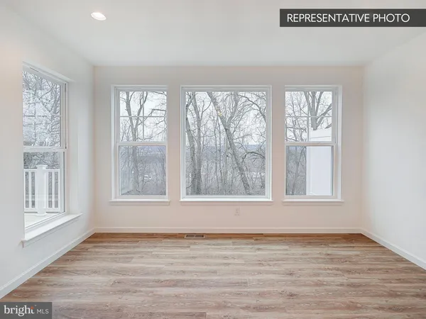 $399,990 | 2125 Hampden Court, Enola, PA 17025