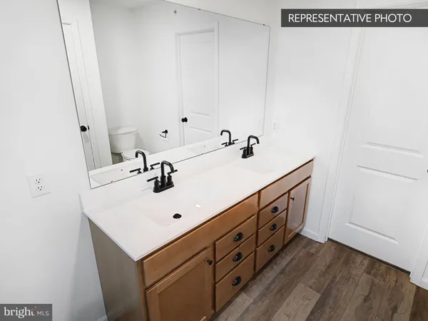 $399,990 | 2125 Hampden Court, Enola, PA 17025
