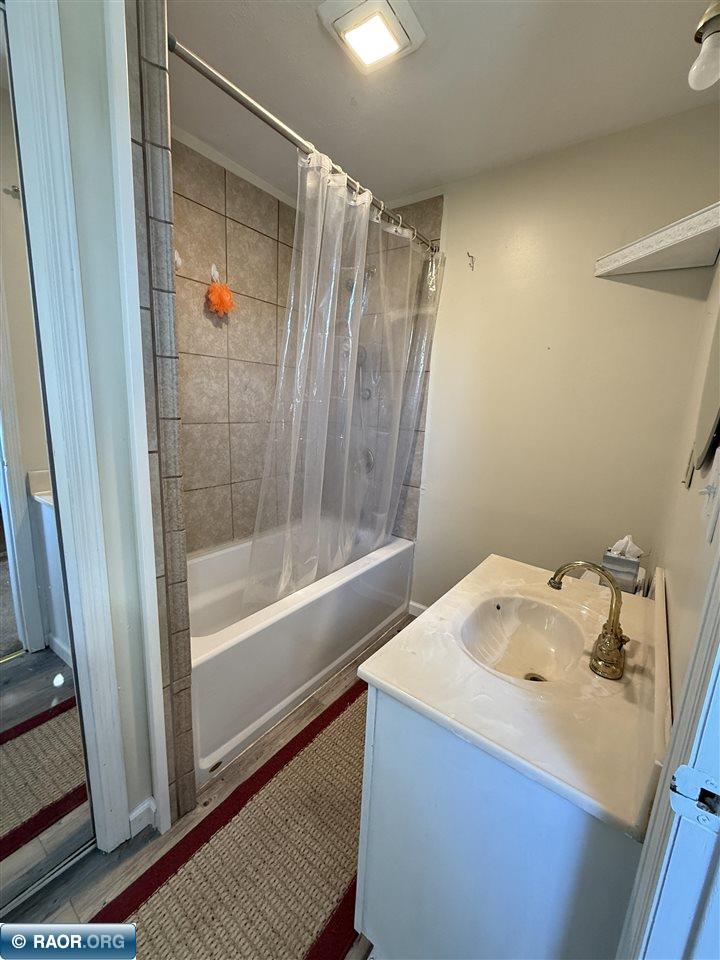 504 Southwest 5th Street Chisholm, MN 55719 - Photo 7 of 23