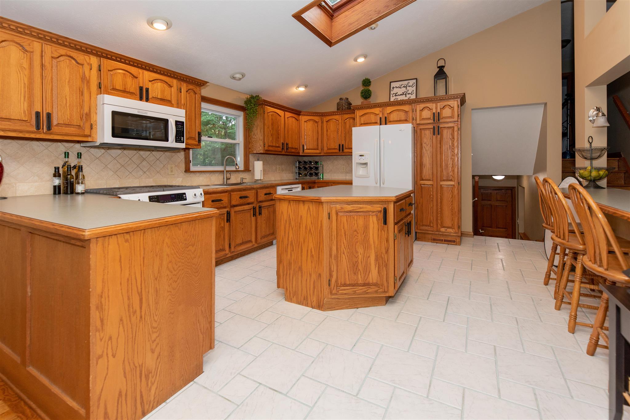 51450 Cherry Road Granger, IN 46530 - Photo 5 of 28