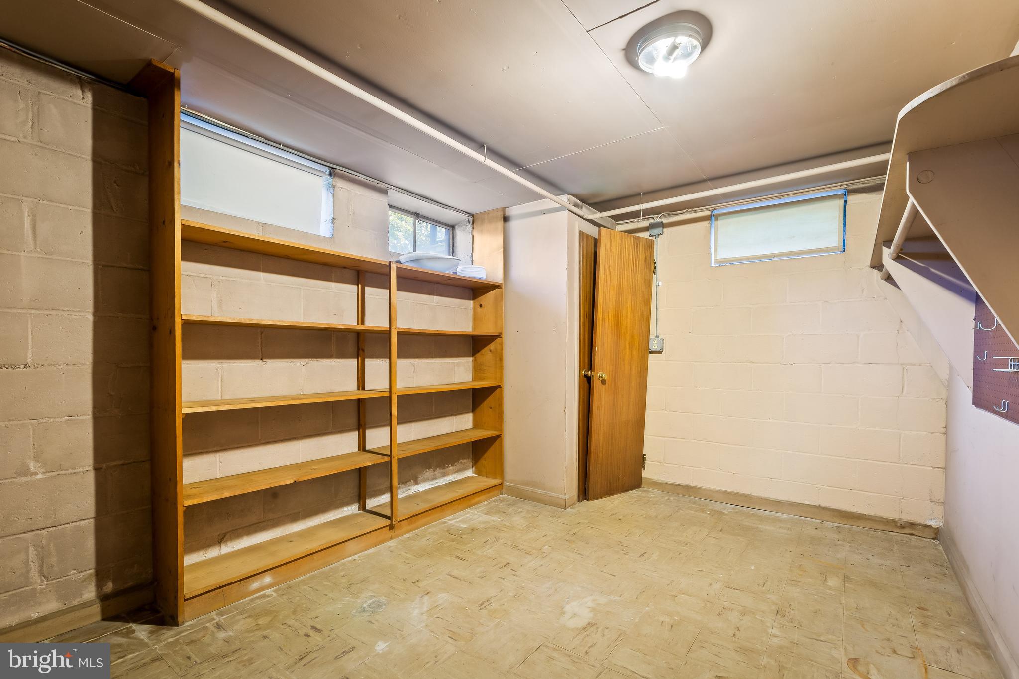 6515 Edenvale Road Baltimore, MD 21209 - Photo 32 of 42