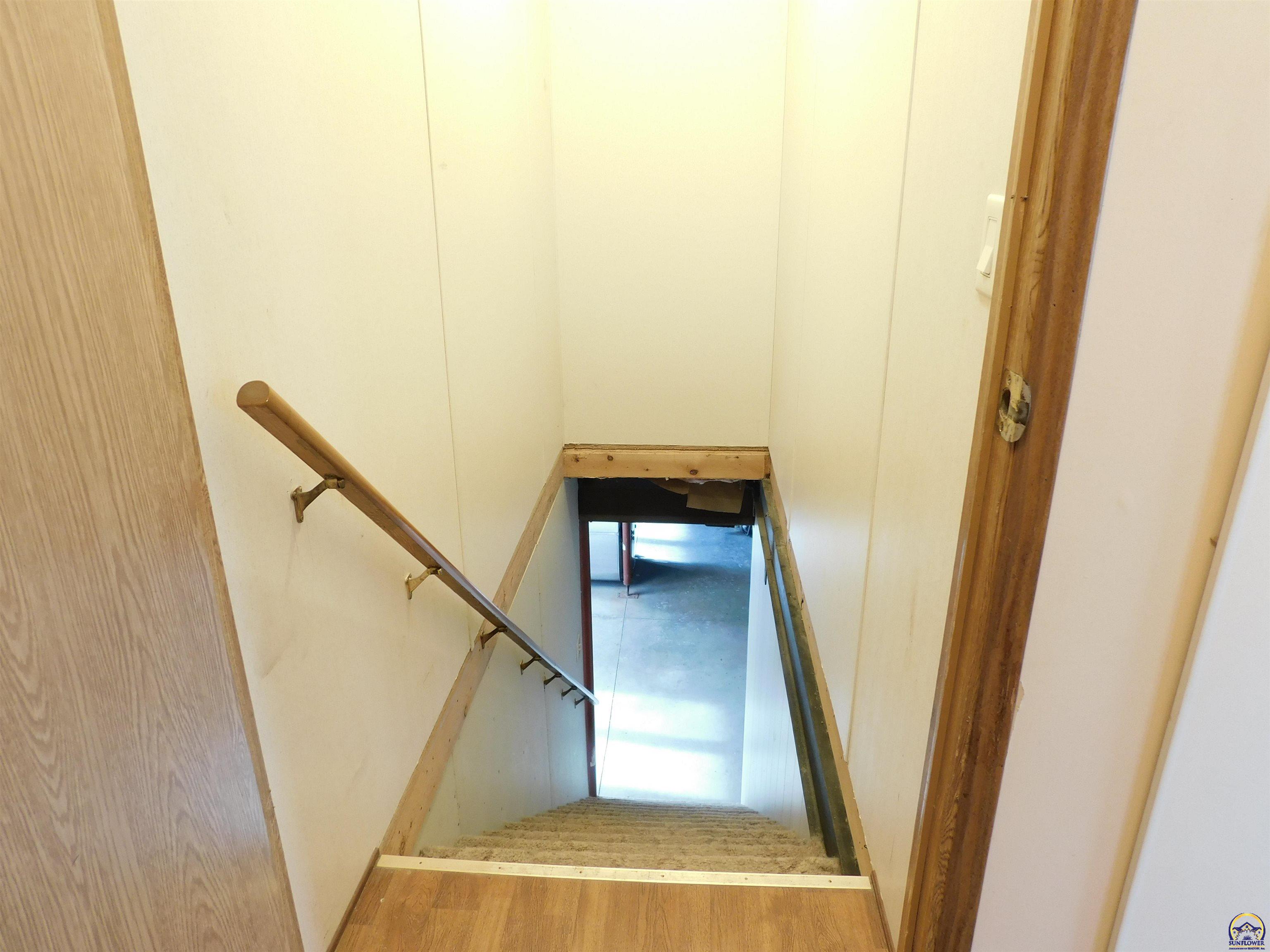 17631 114 Road Hoyt, KS 66440 - Photo 26 of 28