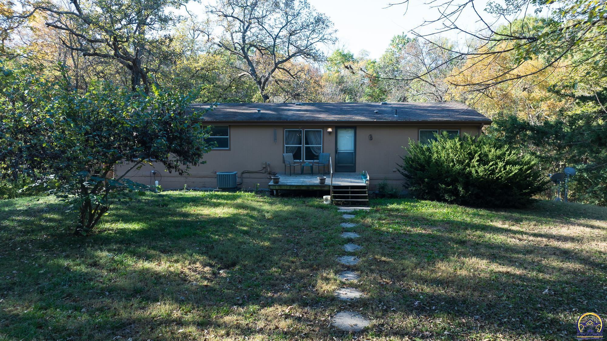 17631 114 Road Hoyt, KS 66440 - Photo 3 of 28