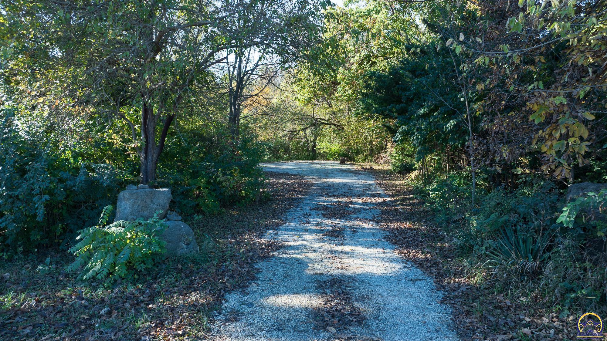 17631 114 Road Hoyt, KS 66440 - Photo 8 of 28
