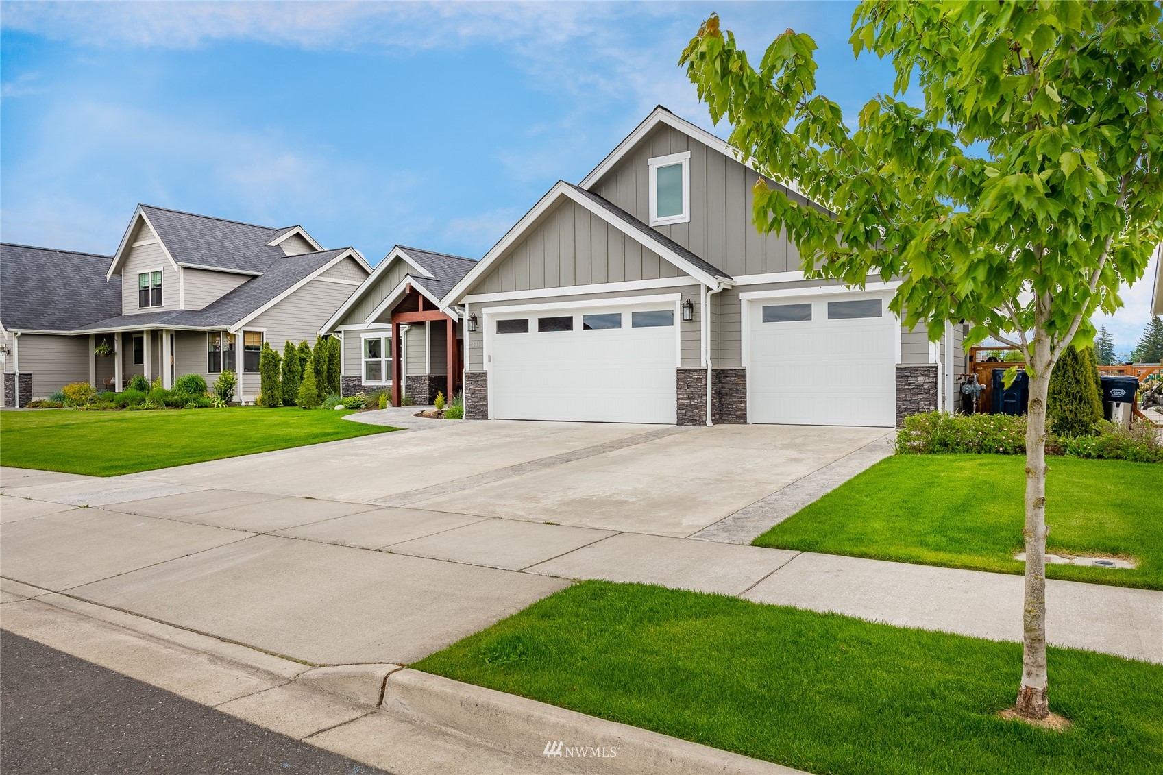 886 Rye Court Lynden, WA 98264 - Photo 3 of 39 Gallery Image 3