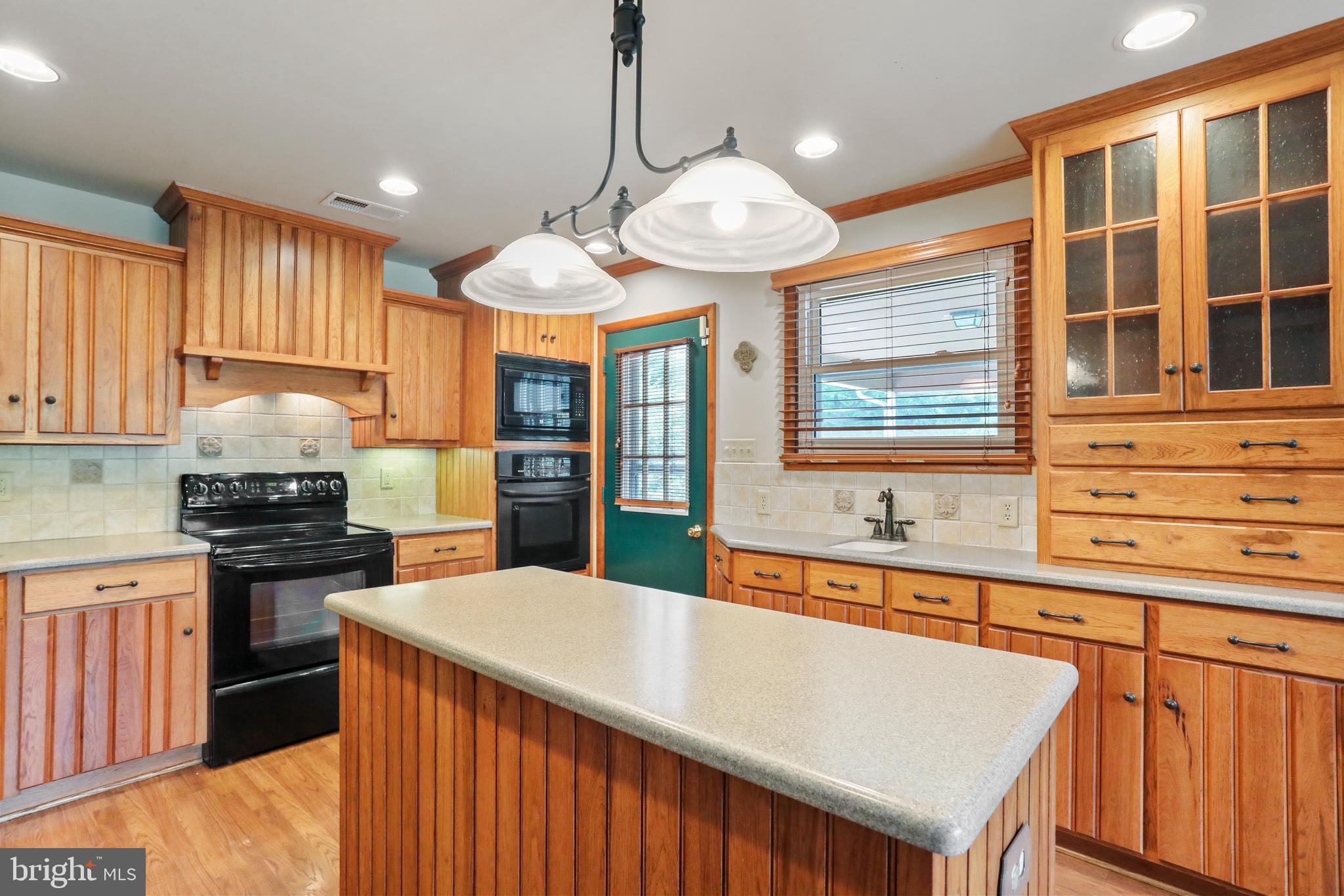 22453 Cave Hill Road Smithsburg, MD 21783 - Photo 14 of 48