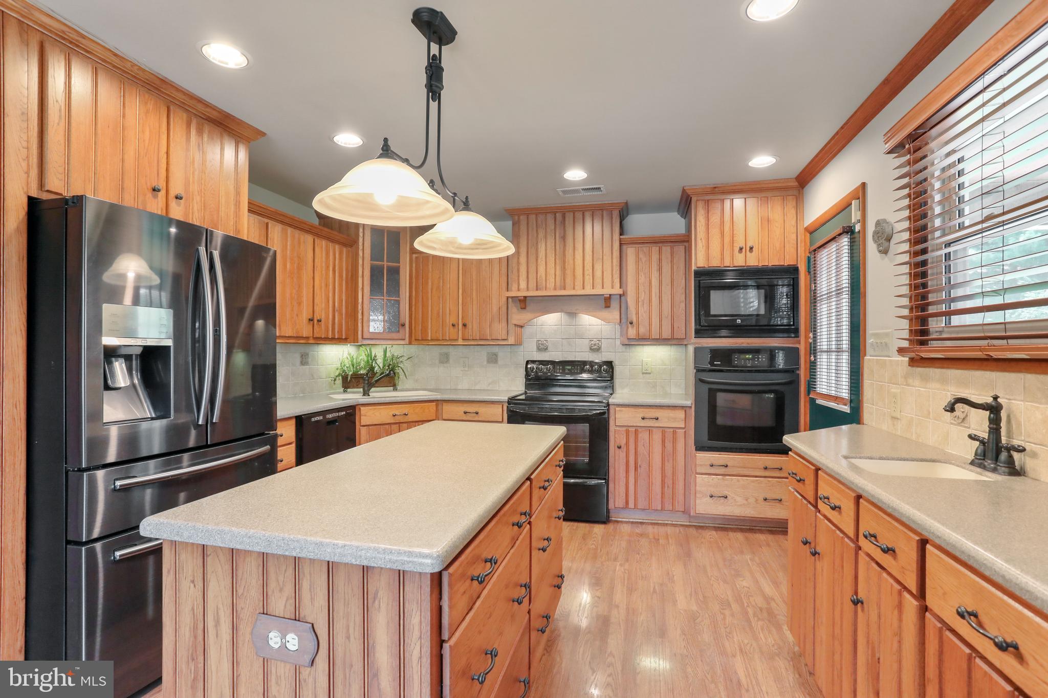 22453 Cave Hill Road Smithsburg, MD 21783 - Photo 17 of 48