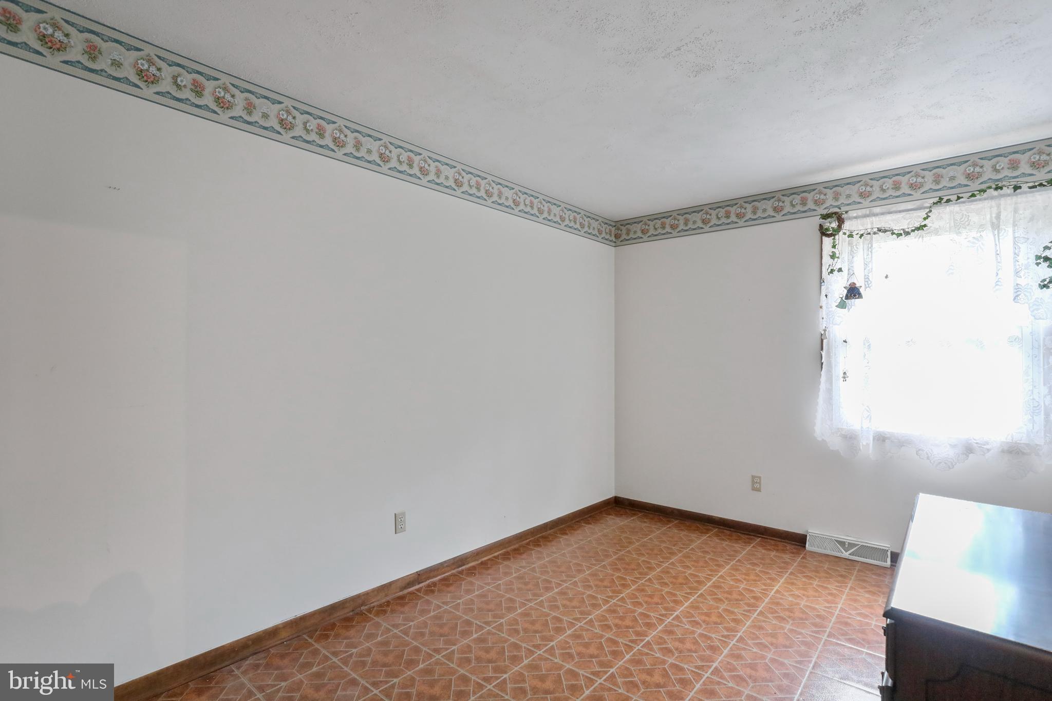 22453 Cave Hill Road Smithsburg, MD 21783 - Photo 34 of 48