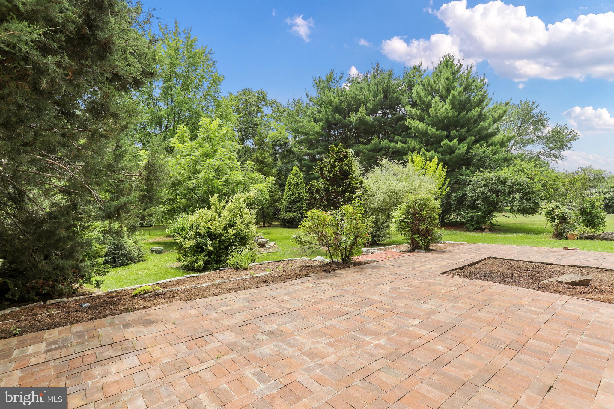 22453 Cave Hill Road Smithsburg, MD 21783 - Photo 40 of 48