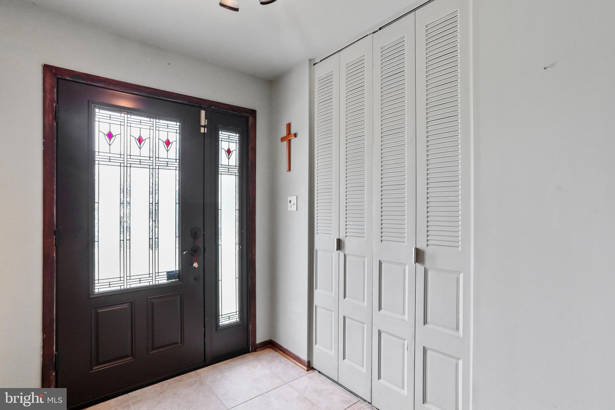 22453 Cave Hill Road Smithsburg, MD 21783 - Photo 5 of 48