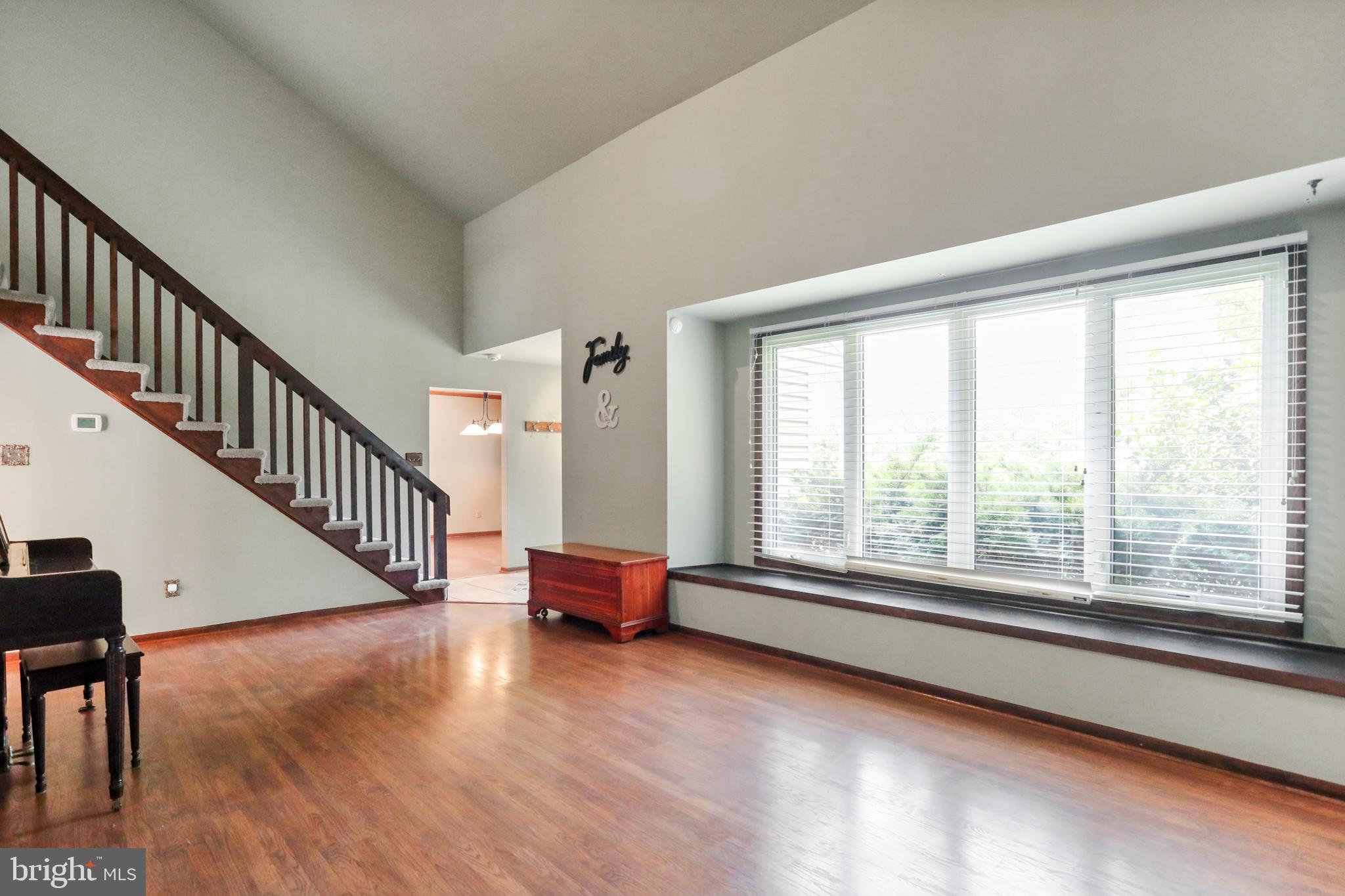 22453 Cave Hill Road Smithsburg, MD 21783 - Photo 8 of 48