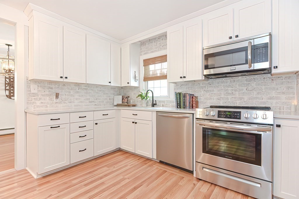 34 New Clark Road Cumberland, RI 02864 - Photo 11 of 38